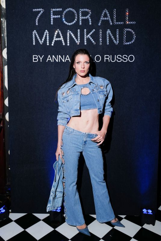 JULIA FOX at 7 for All Mankind by Anna Dello Russo Global Collection Launch in New York 05/19/2023