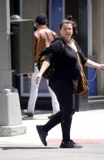 JULIA ORMOND Out and About in New York 05/05/2023 