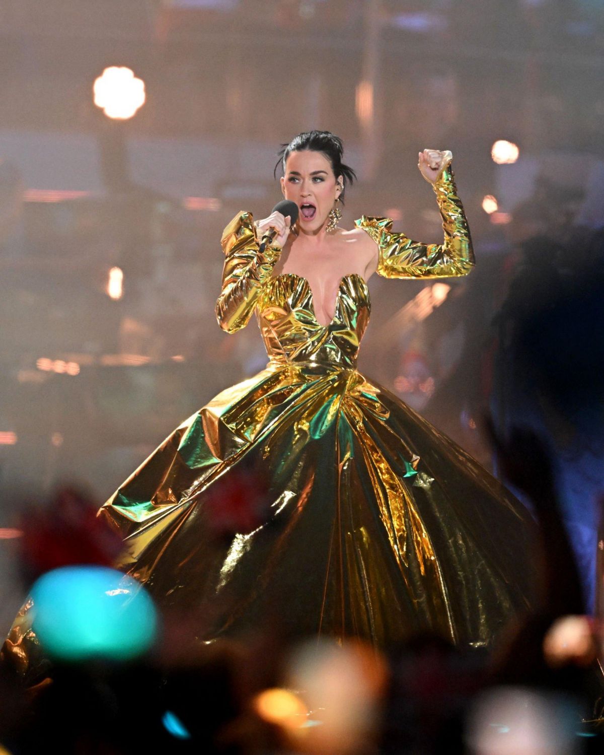 KATY PERRY Performs at Coronation Concert in Windsor 05/07/2023 ...