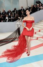 KELSEY ASBILLE at 2023 Met Gala Celebrating Karl Lagerfeld: A Line of Beauty in New York 05/01/2023