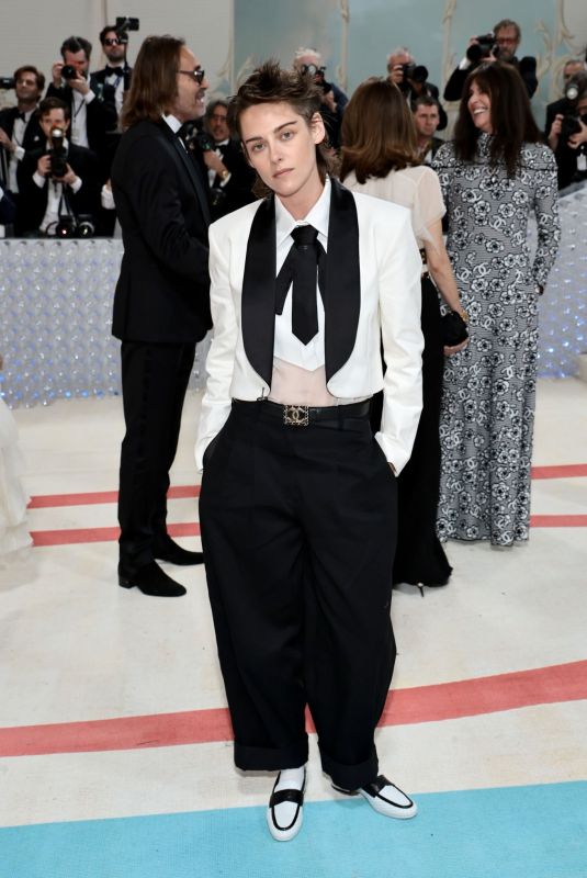 KRISTEN STEWART at 2023 Met Gala Celebrating Karl Lagerfeld: A Line of Beauty in New York 05/01/2023