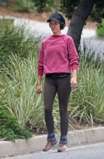 KRISTEN WIIG Out and About in Pasadena Neighborhood 05/10/2023