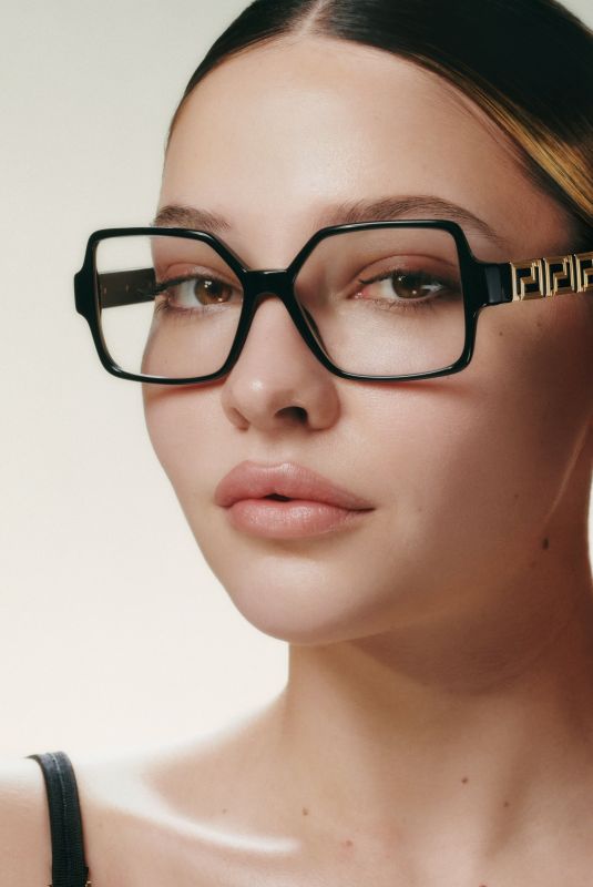 MADELYN CLINE for Versace Eyewear Spring/summer 2023 Campaign