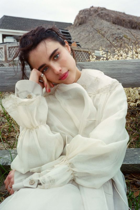 MARGARET QUALLEY for ES Magazine, May 2023
