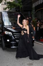 MARGOT ROBBIE Leaves Carlyle Hotel in New York 05/01/2023