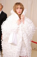 MAYA HAWKE at 2023 Met Gala Celebrating Karl Lagerfeld: A Line of Beauty in New York 05/01/2023