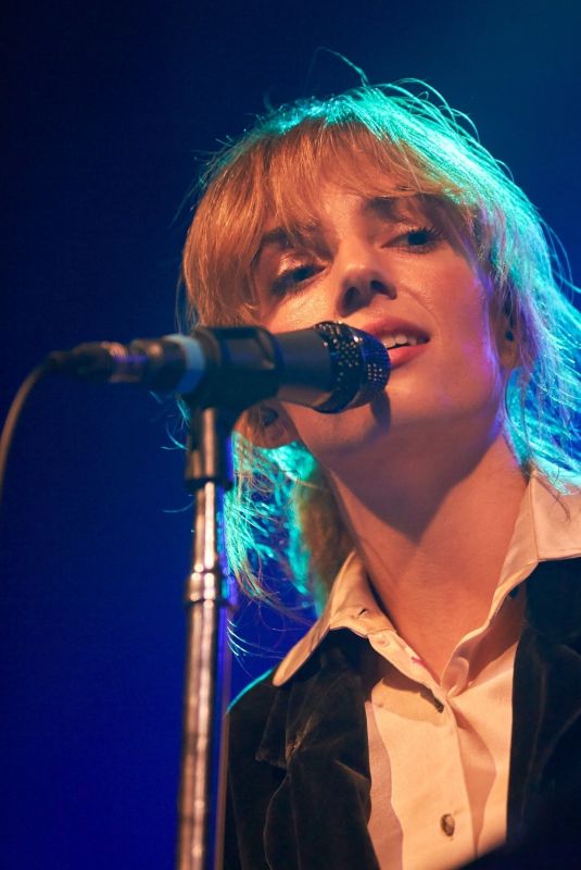 MAYA HAWKE Performs at First Avenue in Minneapolis 05/11/2023