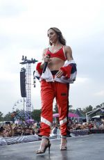 MELANIE CHISHOLMS Performs at Tecate Emblema 2023 Festival in Mexico City 05/13/2023