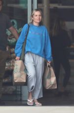MELISSA COHEN Shopping at Whole Foods in Malibu 05/16/2023