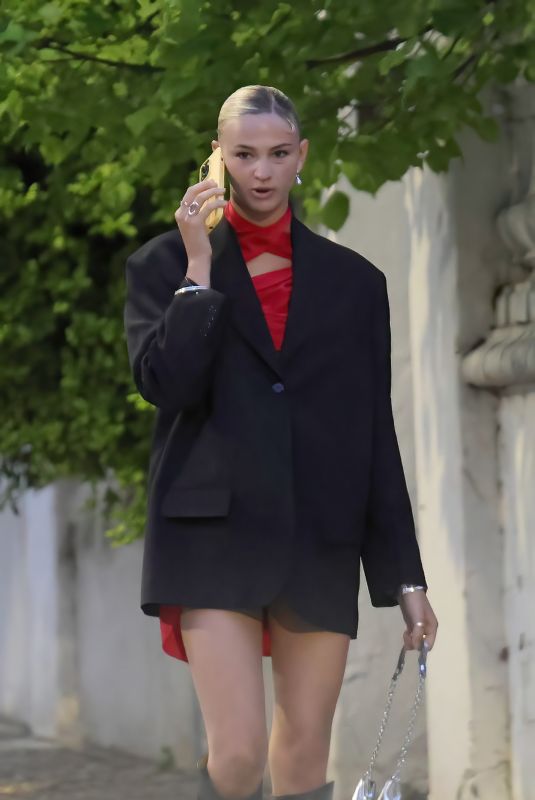 MIA REGAN Out and About in Notting Hill 05/12/2023