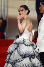 NATALIE PORTMAN at May December Premiere at 76th Annual Cannes Film Festival 05/20/2023