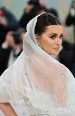 PENELOPE CRUZ at 2023 Met Gala Celebrating Karl Lagerfeld: A Line of Beauty in New York 05/01/2023