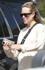 PETA MURGATROYD Leaves at Pharmacy in Malibu 05/03/2023