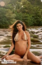 Pregnant NICOLE WILLIAMS for Sports Illustrated Swimsuit 2023 Edition