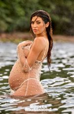Pregnant NICOLE WILLIAMS for Sports Illustrated Swimsuit 2023 Edition