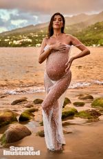Pregnant NICOLE WILLIAMS for Sports Illustrated Swimsuit 2023 Edition