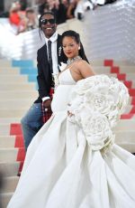 Pregnant RIHANNA at 2023 Met Gala Celebrating Karl Lagerfeld: A Line of Beauty in New York 05/01/2023