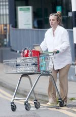 Pregnant TIFFANY WATSON Shopping at Waitrose 05/13/2023 