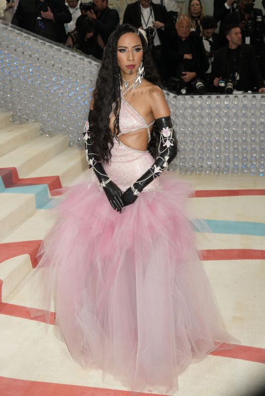 QUANNAH CHASINGHORSE at 2023 Met Gala Celebrating Karl Lagerfeld: A Line of Beauty in New York 05/01/2023