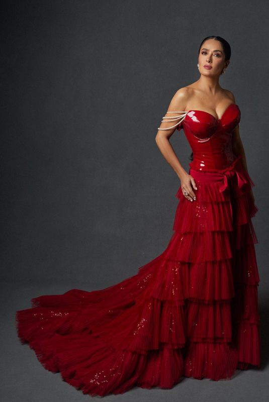 SALMA HAYEK for Gucci 25H Campaign, May 2023