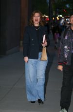 SANDRA BERNHARD Night Out in New York 05/02/2023