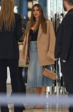 SOFIA VERGARA Shopping at Yves Saint Laurent in Beverly Hills 05/24/2023