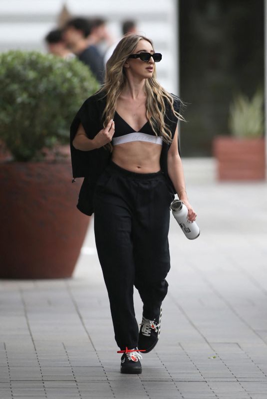 ALESSIA VERNAZZA Leaves Equinox Gym in West Hollywood 06/09/2023
