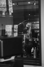 AVRIL LAVIGNE - Instagram Photos 06/04/2023
