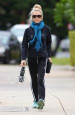 DANIELLE SPENCER Out for Morning Walk in Sydney