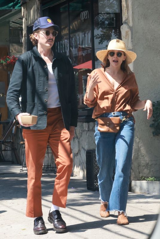 ELIZABETH OLSEN Out with Friend for Lunch at Little Dom’s in Los Feliz 06/27/2023