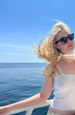 ELLE and DAKOTA FANNING - Instagram Photos 06/06/2023