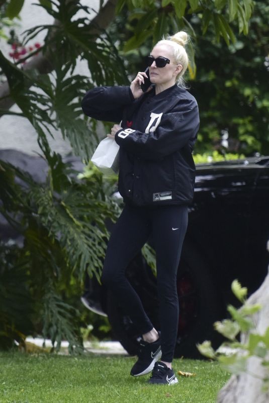ERIKA JAYNE Arrives at Her Home in Hancock Park 06/19/2023