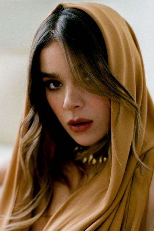 HAILEE STEINFELD - Instagram Photos 06/26/2023