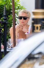 HANNAH WADDINGHAM Out for Lunch with Friends in London 06/21/2023