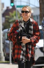 HILARY DUFF and Matthew Koma Out for Lunch in Los Angeles 06/08/2023