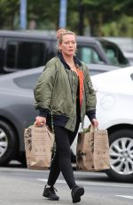 HILARY DUFF Shopping for Groceries at Erewhon Market in Los Angeles 06/10/2023