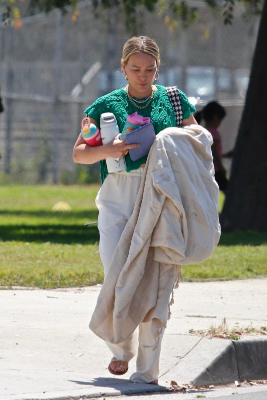 HILRY DUFF Taking Her Daughter to Soccer Practice in Sherman Oaks 06/23/2023