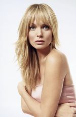 IZABELLA SCORUPCO - Self Assignment Session, 2004