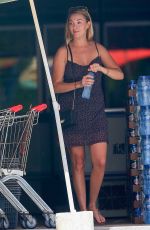 JASMINE HARTIN Out Grabbing a Bottle of Water in Beliz 06/01/2023