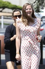 JENNIFER GARNER and VIOLET AFFLECK Out Shopping at Eyeglass Store in Pacific Palisades 06/26/2023