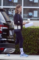 JENNIFER GARNER Out in Los Angeles 06/13/2023