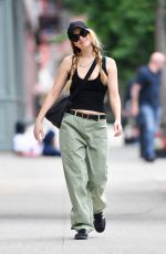JENNIFER LAWRENCE Out and About in New York 06/03/2023