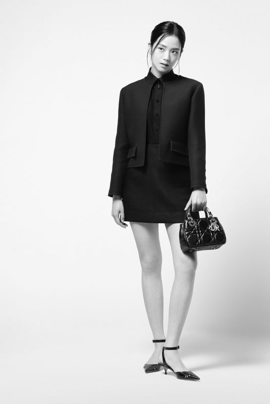 JISOO for Dior Lady 95.22 Bag Campaign 2023