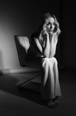 JODIE COMER fot The New York Times Magazine, June 2023