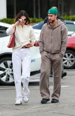 KENDALL JENNER and Bad Bunny Out for Lunch in Beverly Glen Deli in Beverly Hills 06/15/2023