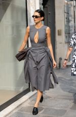 KENDALL JENNER Shopping at Bottega Veneta in Paris 06/26/2023