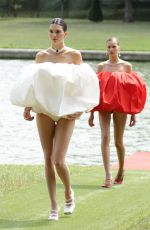 KENDALL JENNER Walsk Runway at Le Chouchou Jacquemus Fashion Show at Chateau de Versailles 06/26/2023