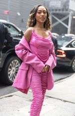 LEXI UNDERWOOD Arrives at GMA Studios in New York 06/08/2023