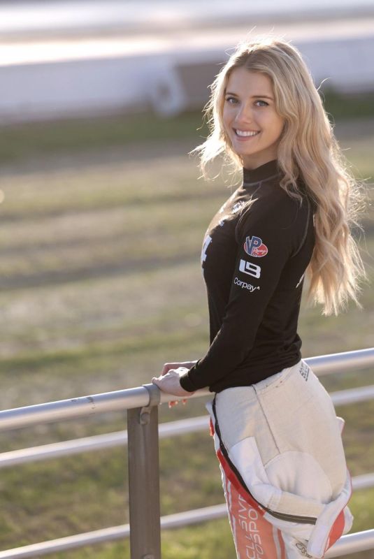 LINDSAY BREWER - Instagram Photos 06/03/2023