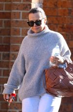 LISA WILKINSON Out for Lunch in Mosman 06/23/2023